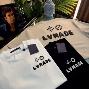 Camisa LV, Modelo MADE